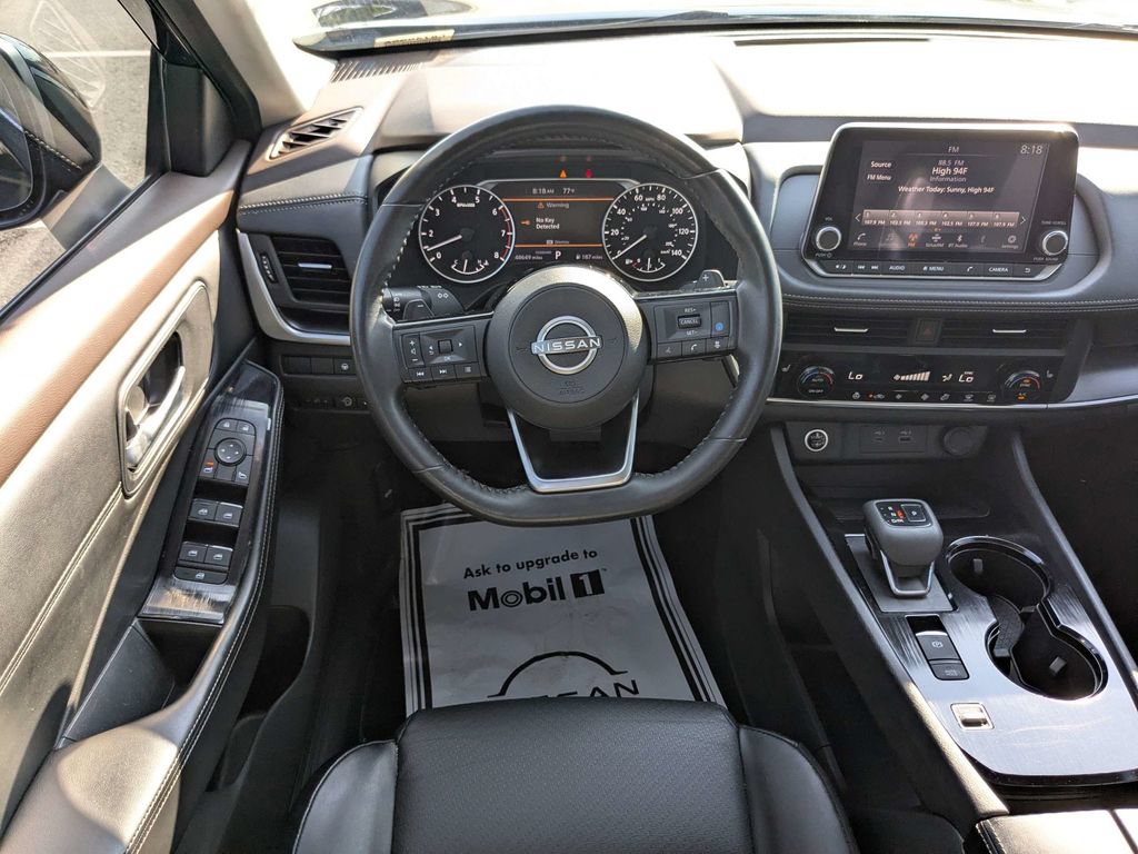 Used 2023 Nissan Rogue SV w/ SV Premium B Package FWD image 16