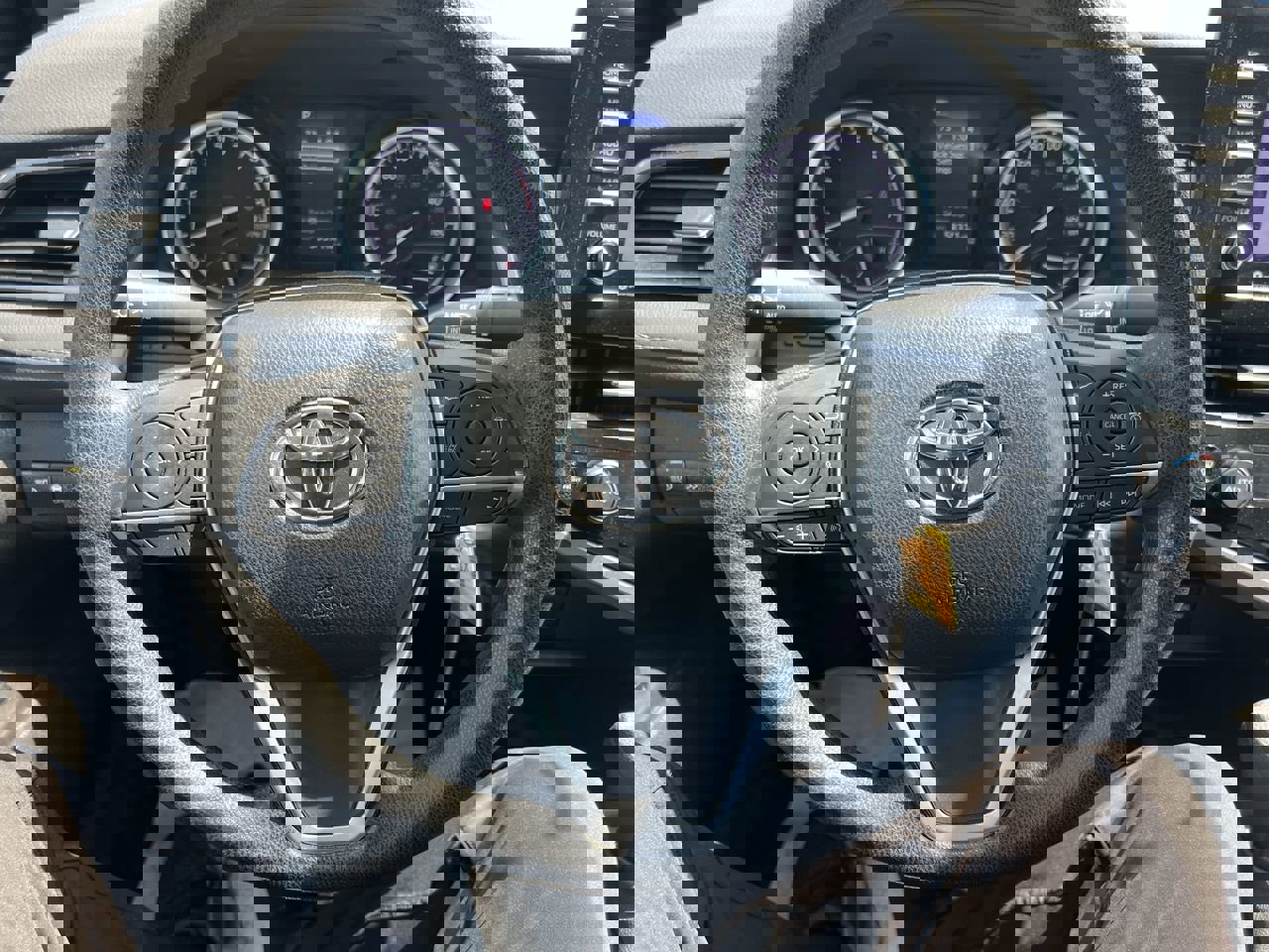 Used 2024 Toyota Camry LE FWD image 18