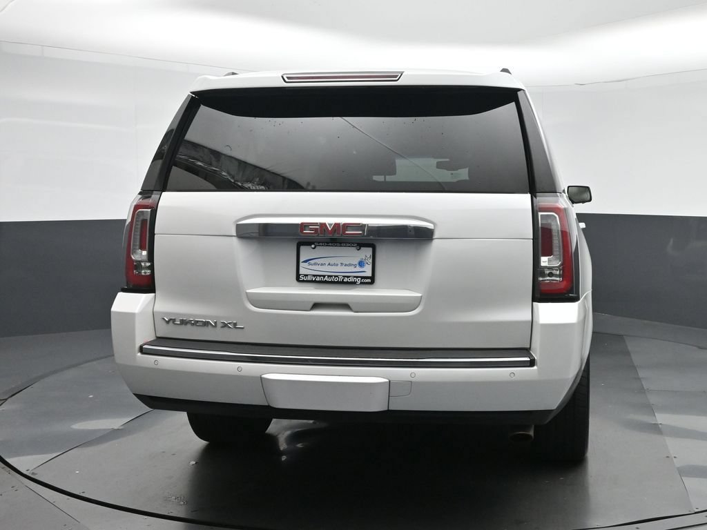 Used 2019 GMC Yukon XL Denali w/ Denali Ultimate Package AWD/4WD image 6