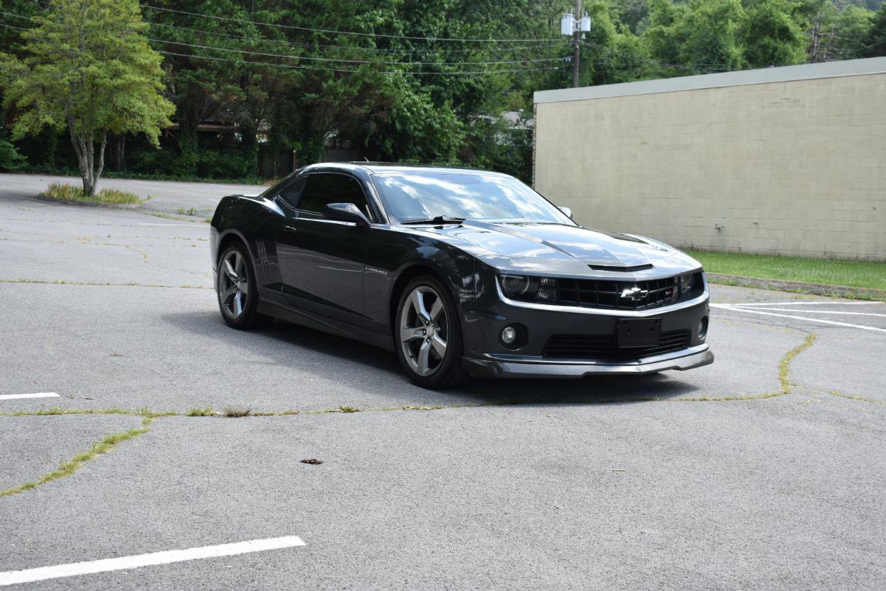 Used 2012 Chevrolet Camaro SS RWD image 8