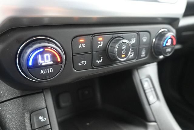 Used 2018 GMC Acadia SLE FWD image 34