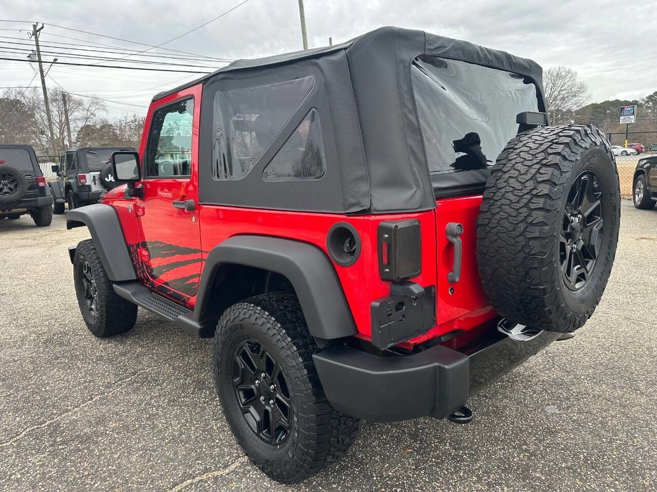 Used 2015 Jeep Wrangler Sport image 25