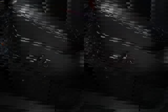 Used 2021 Tesla Model Y Long Range image 24