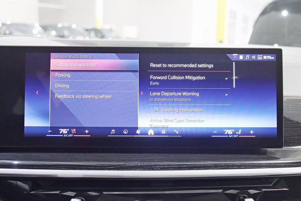 Used 2024 BMW X5 M60i image 26