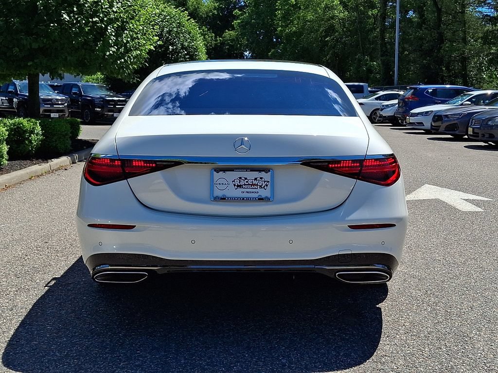 Used 2023 Mercedes-Benz S 580 4MATIC Sedan image 6