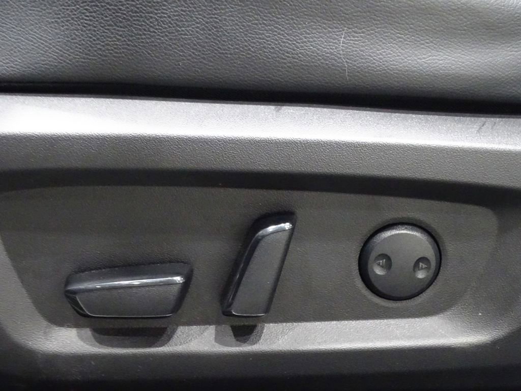 Used 2023 Mitsubishi Outlander SEL image 21