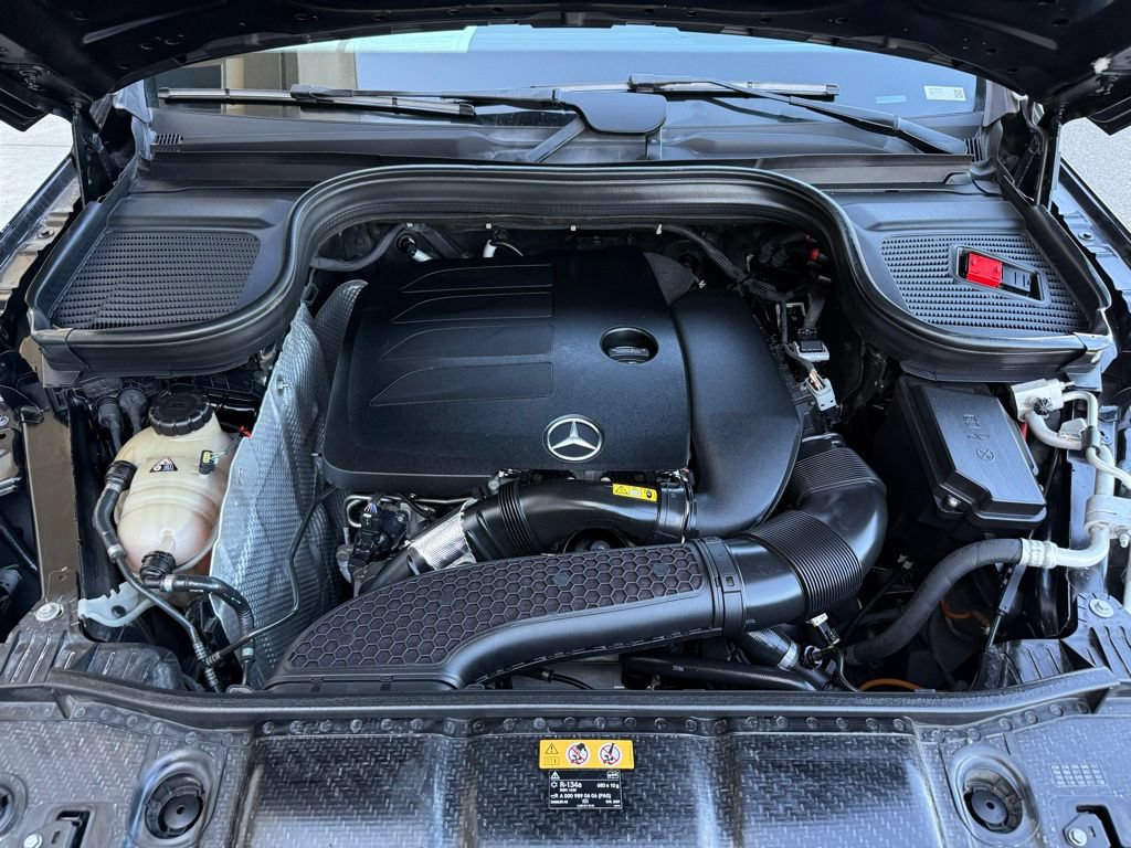 Certified 2020 Mercedes-Benz GLE 350 4MATIC w/ Premium Package image 16
