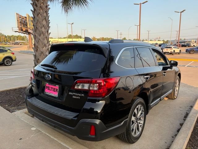 Used 2019 Subaru Outback 3.6R Touring AWD/4WD image 25