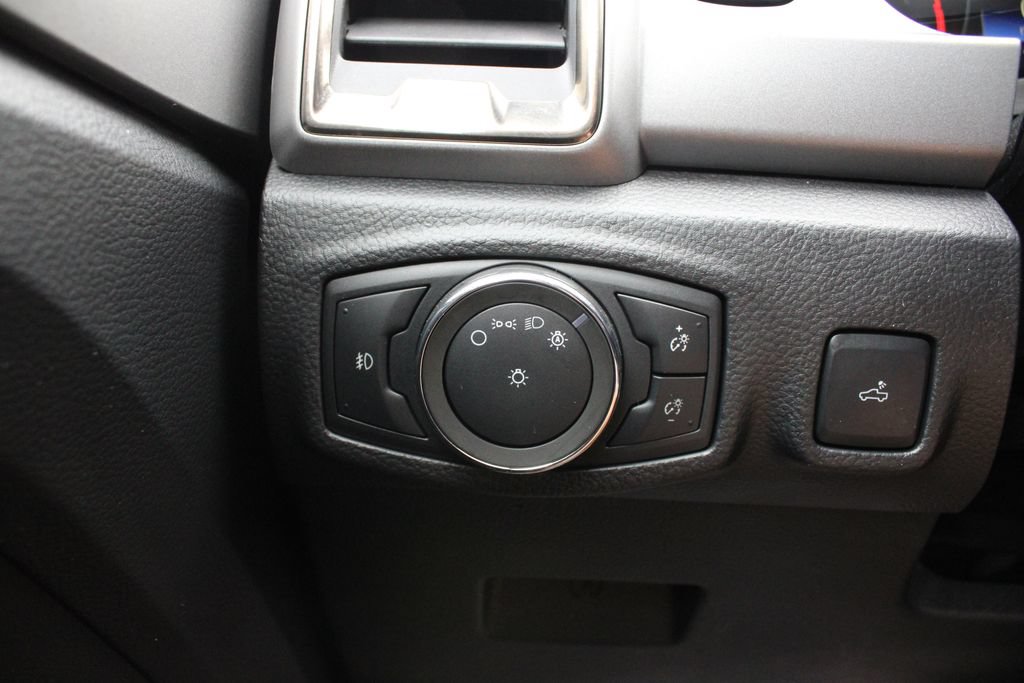 Used 2021 Ford Ranger XLT w/ Equipment Group 301A Mid AWD/4WD image 9