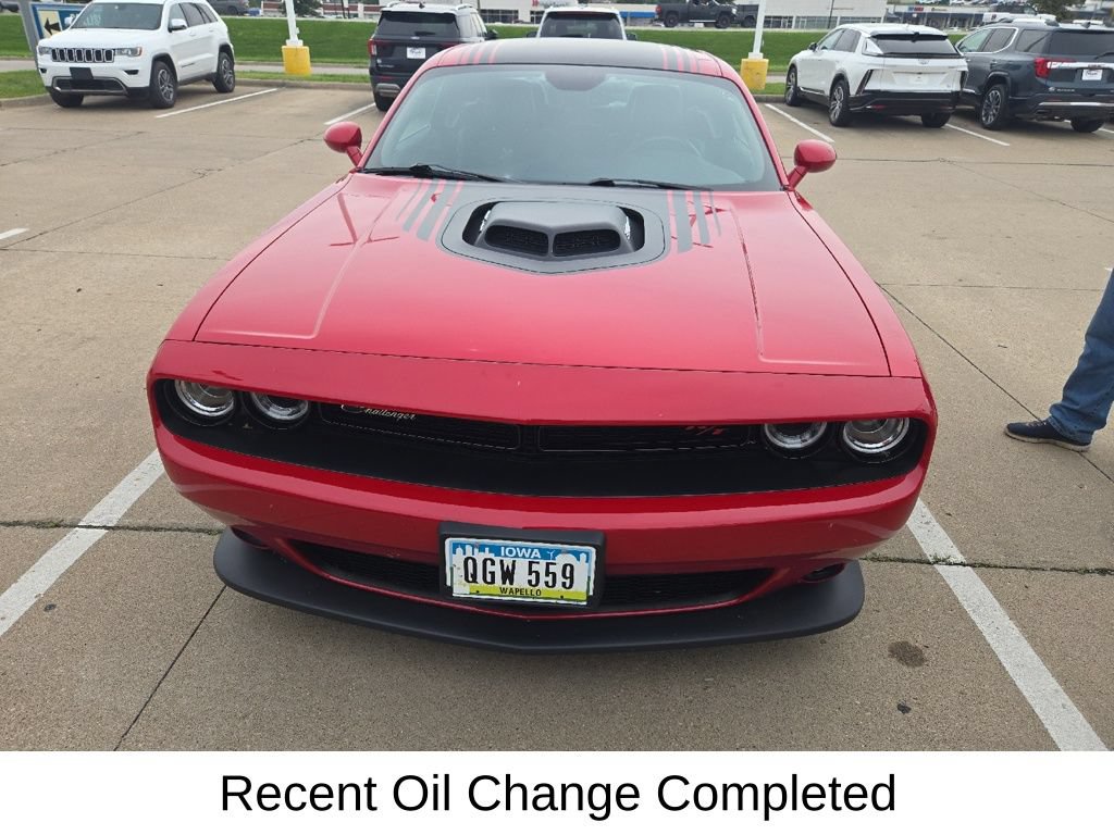 Used 2017 Dodge Challenger R/T Scat Pack RWD image 8