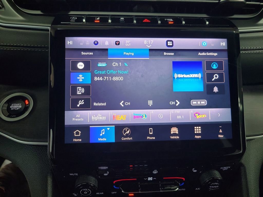 New 2025 Jeep Grand Cherokee L Limited w/ Trailer Tow Package image 22