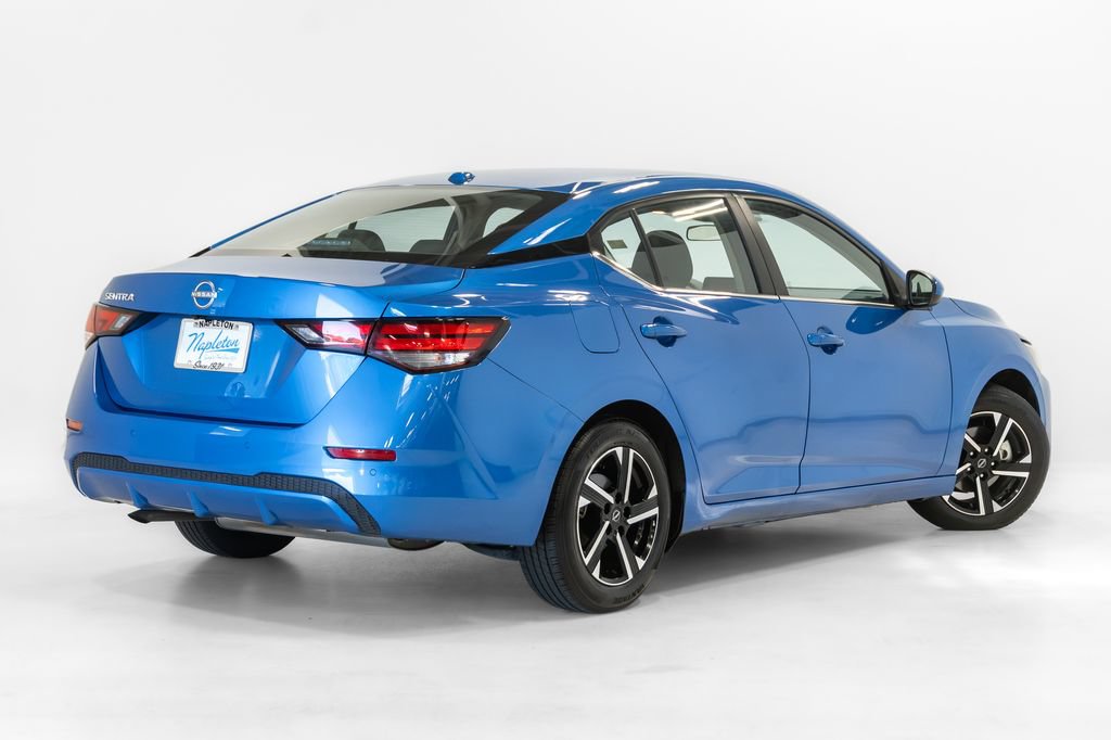 Used 2025 Nissan Sentra SV FWD image 26