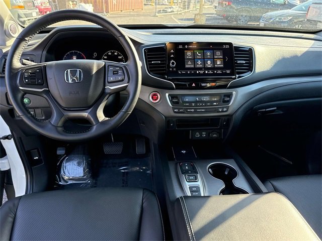 Used 2025 Honda Ridgeline RTL image 15