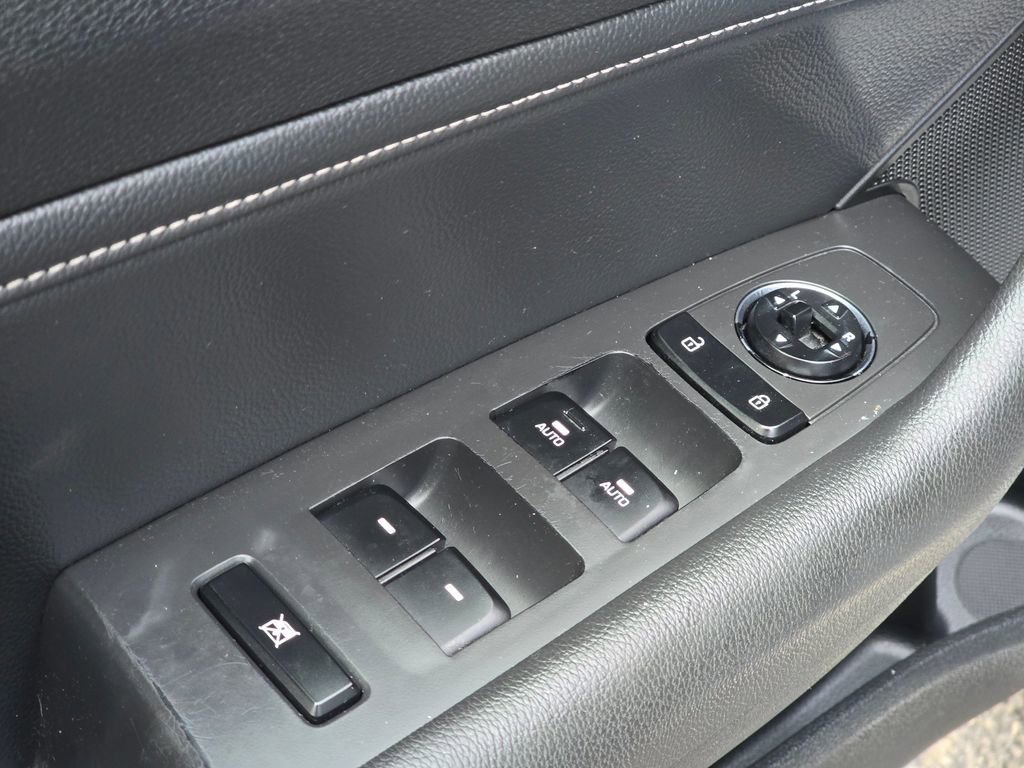 Used 2015 Hyundai Sonata Limited 2.0T image 28