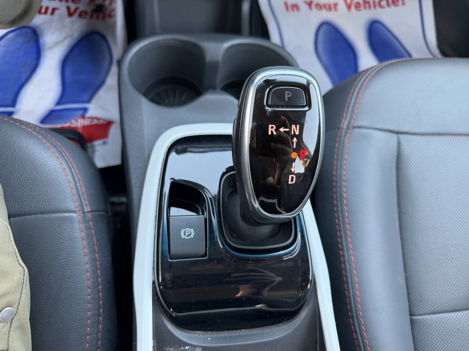 Used 2019 Chevrolet Bolt Premier w/ Infotainment Package image 18