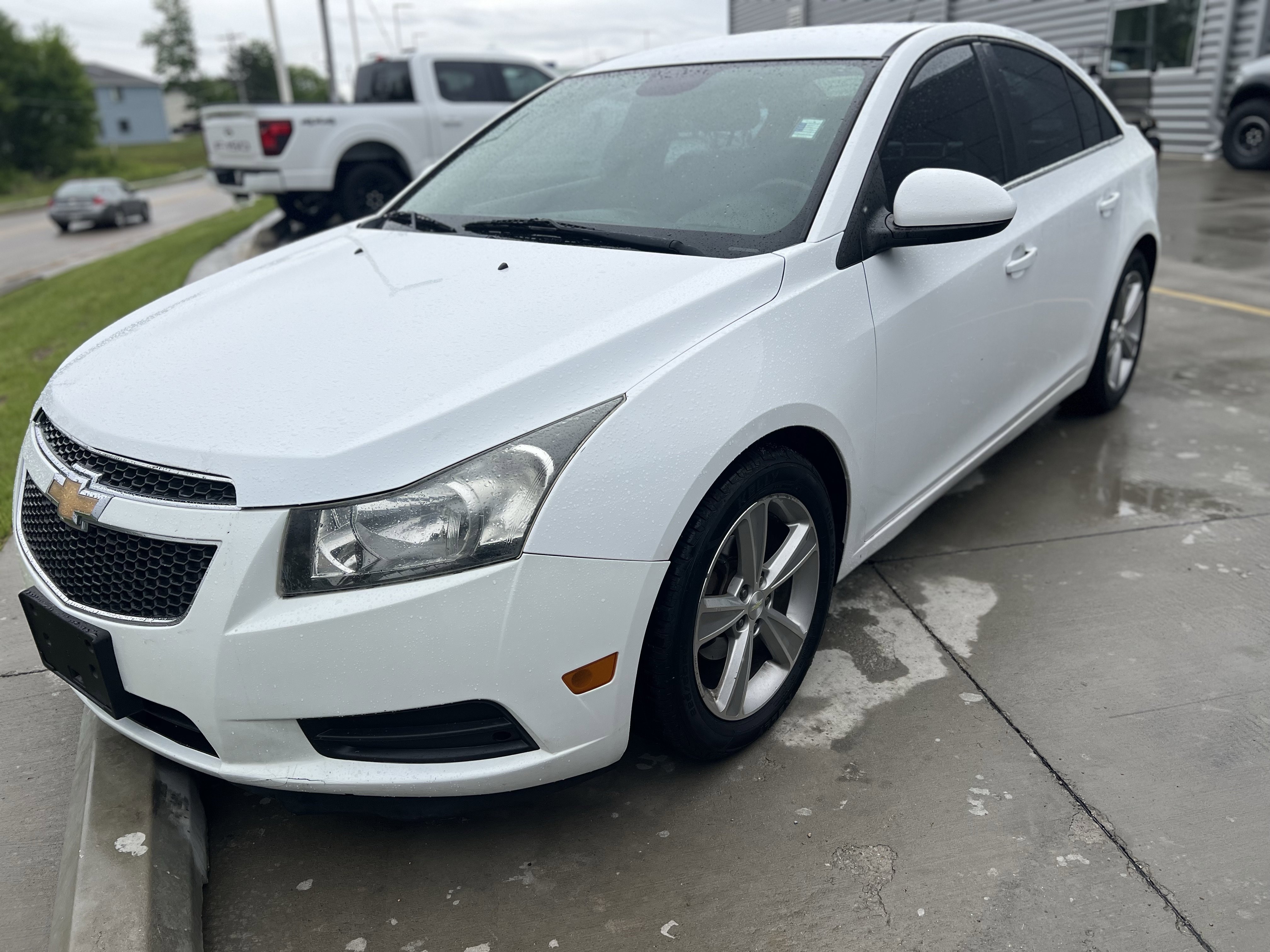 Used 2013 Chevrolet Cruze LT FWD image 10