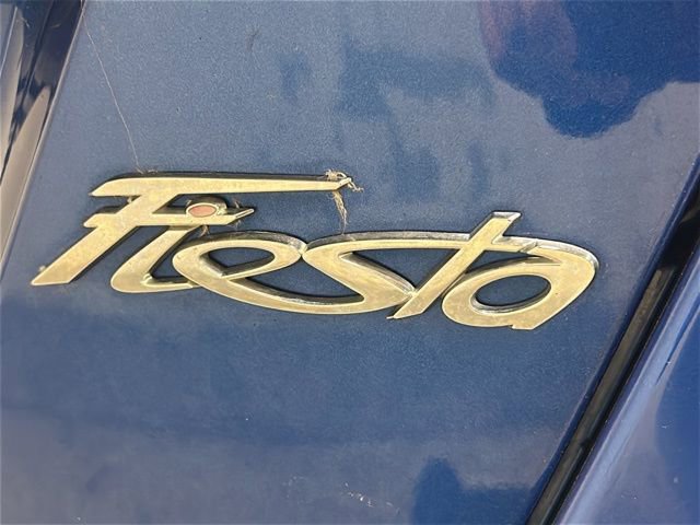 Used 2011 Ford Fiesta SES image 28