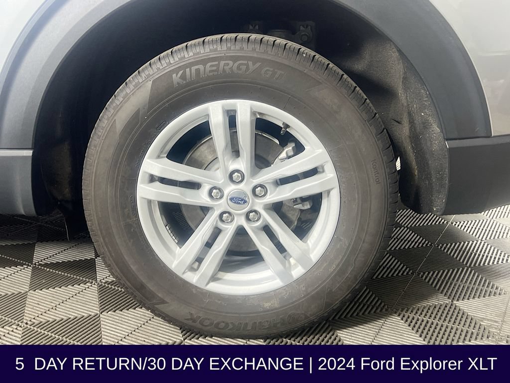 Certified 2024 Ford Explorer XLT AWD/4WD image 36