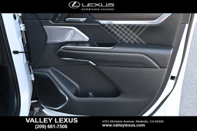 Used 2024 GMC Acadia Denali w/ Super Cruise Package image 20