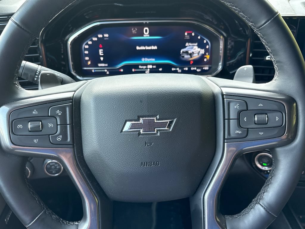 Used 2025 Chevrolet Silverado 1500 ZR2 w/ Technology Package AWD/4WD image 9