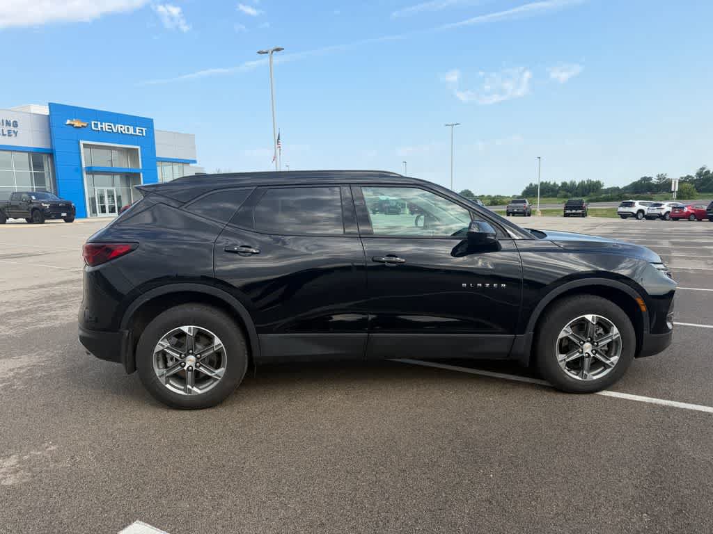 Used 2024 Chevrolet Blazer LT w/ Convenience Package AWD/4WD image 6