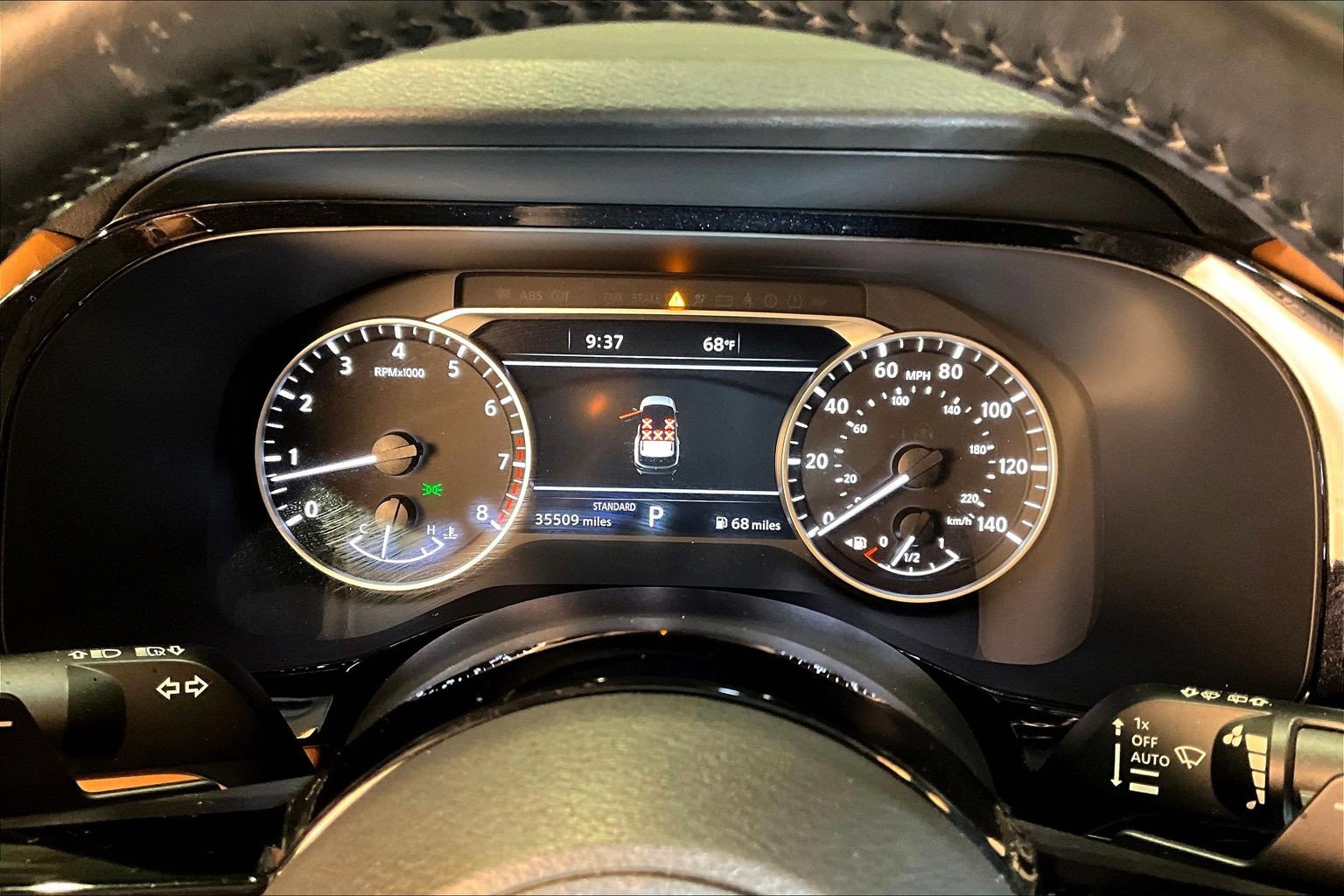 Used 2023 Nissan Pathfinder Platinum FWD image 14