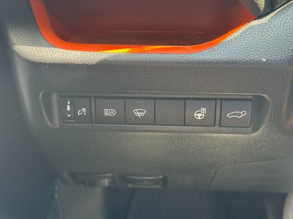 Used 2019 Toyota RAV4 Adventure w/ Cold Weather Package AWD/4WD image 25