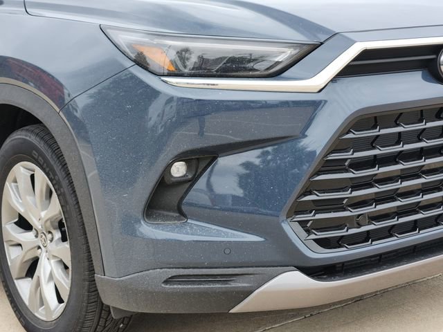 New 2026 Toyota Grand Highlander FWD image 7