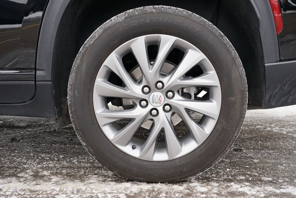 Used 2025 Buick Enclave Preferred image 35