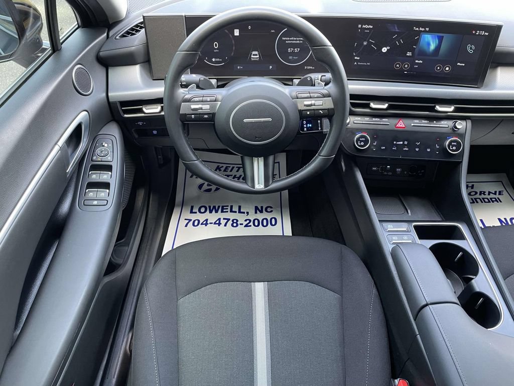 Certified 2024 Hyundai Sonata SEL w/ Convenience Package FWD image 11