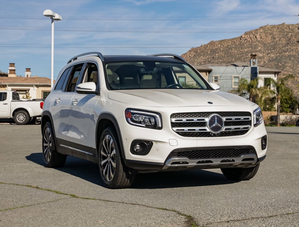 Used 2021 Mercedes-Benz GLB 250 image 2