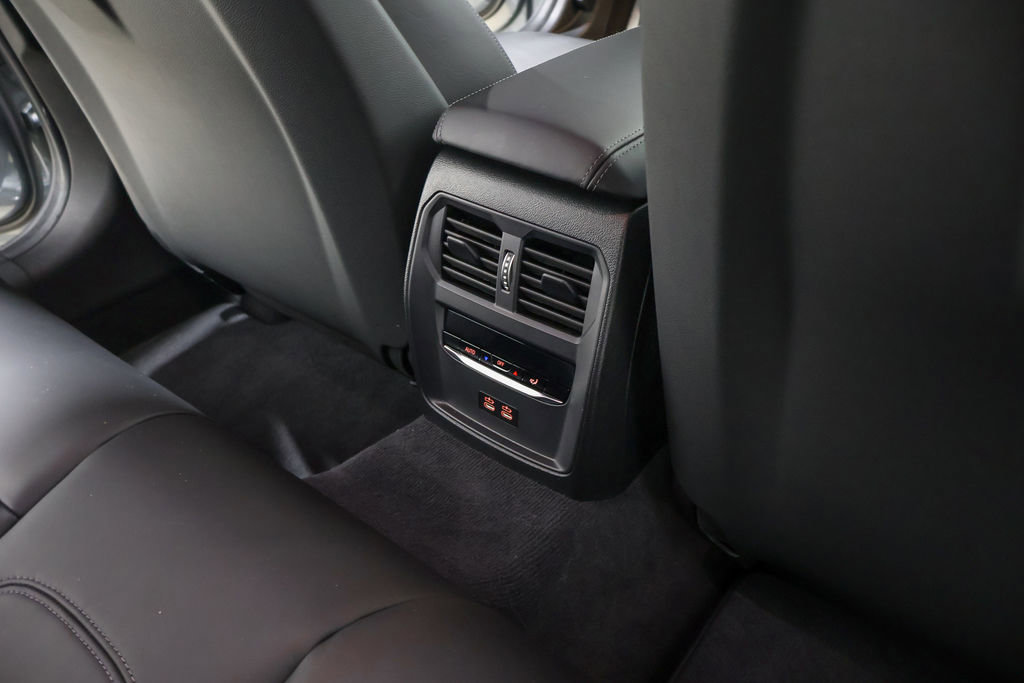 Used 2026 BMW M3 Competition w/ M Carbon Exterior Package image 37