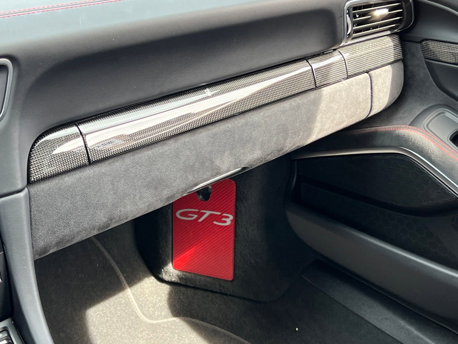 Certified 2019 Porsche 911 GT3 image 31