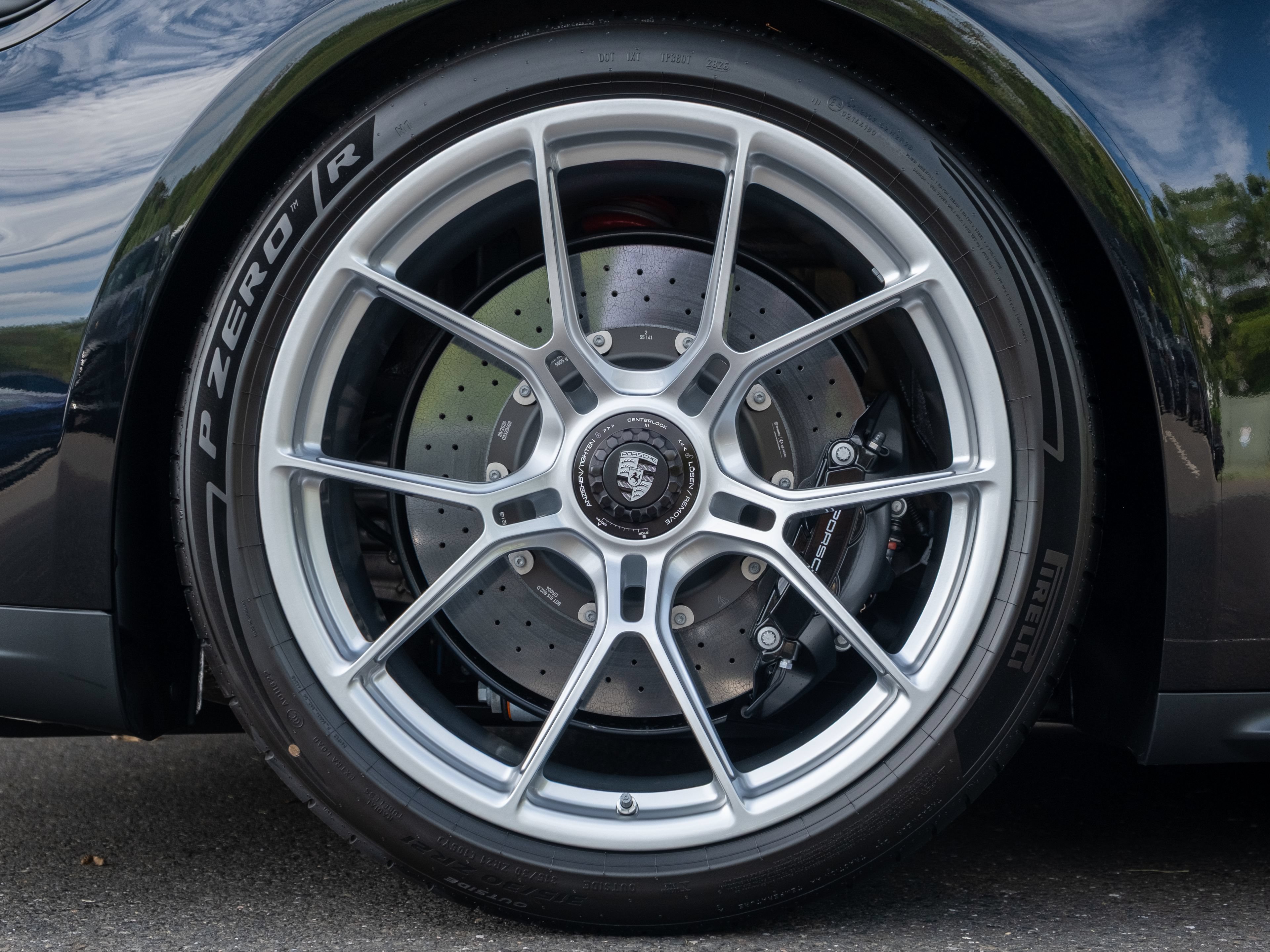 New 2026 Porsche 911 GT3 RWD image 14