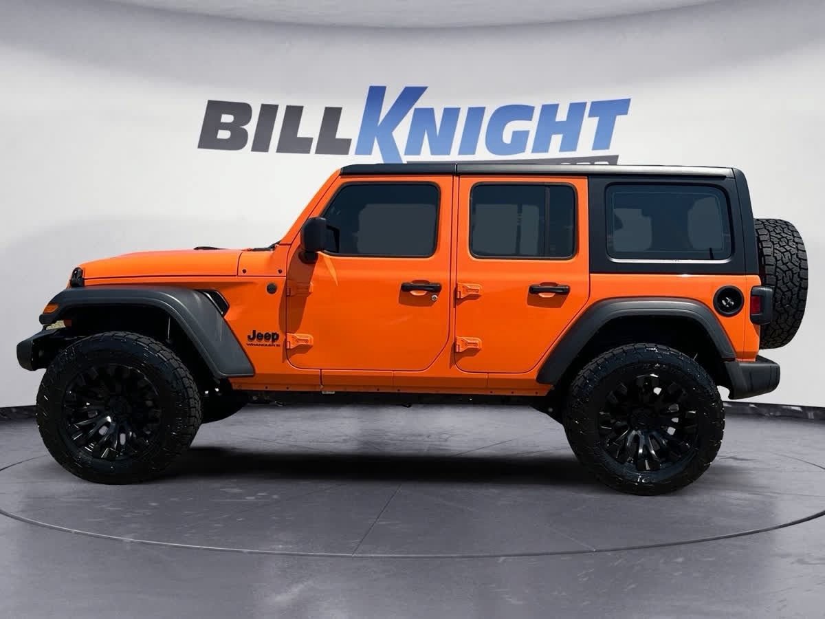 Used 2025 Jeep Wrangler Unlimited Sport AWD/4WD image 4