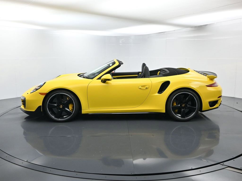 Used 2016 Porsche 911 Turbo image 2