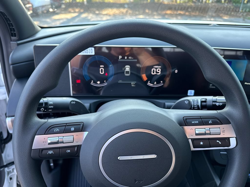 New 2026 Hyundai Santa Cruz SE FWD image 17