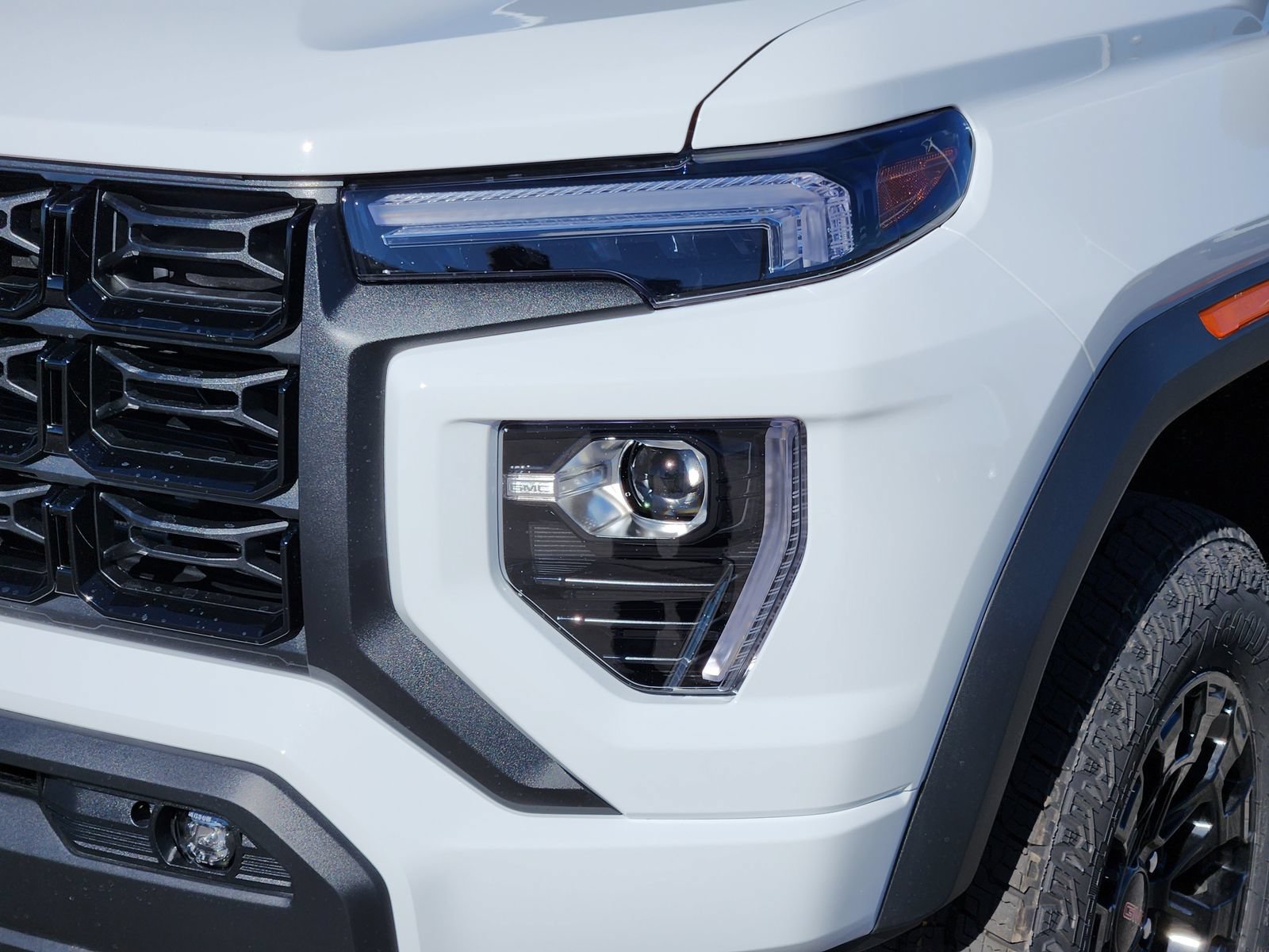 New 2026 GMC Canyon Elevation w/ Convenience Package RWD image 11