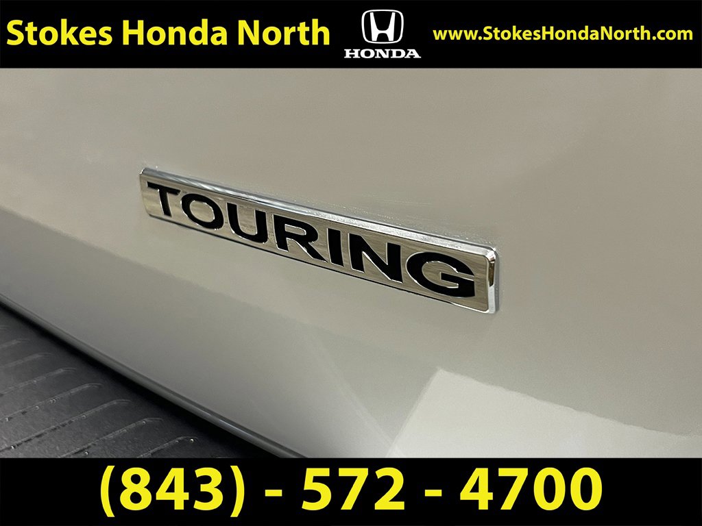 New 2026 Honda Odyssey Touring image 8