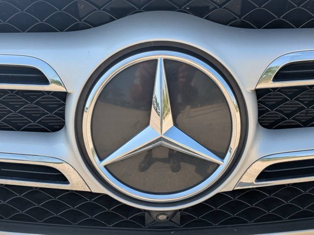 Used 2022 Mercedes-Benz GLS 450 4MATIC image 12