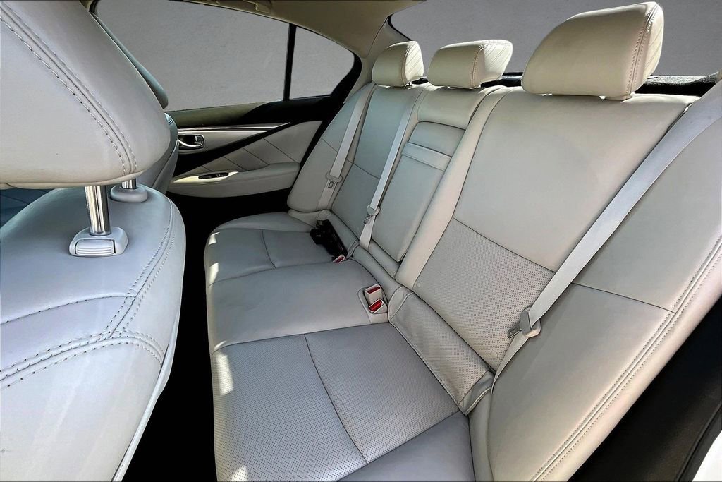 Used 2022 INFINITI Q50 Luxe w/ Cargo Package image 24