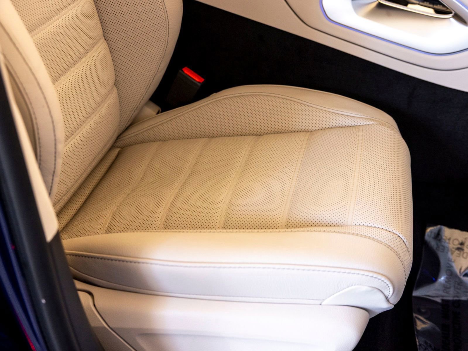 New 2026 Mercedes-Benz GLS 580 4MATIC image 30