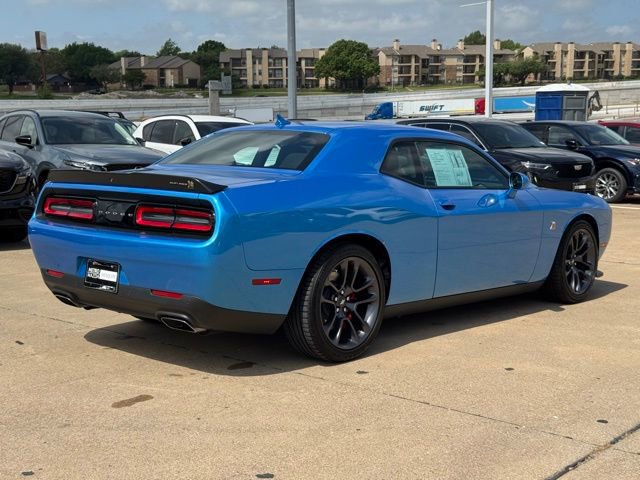 Used 2023 Dodge Challenger R/T w/ Performance Handling Group image 6