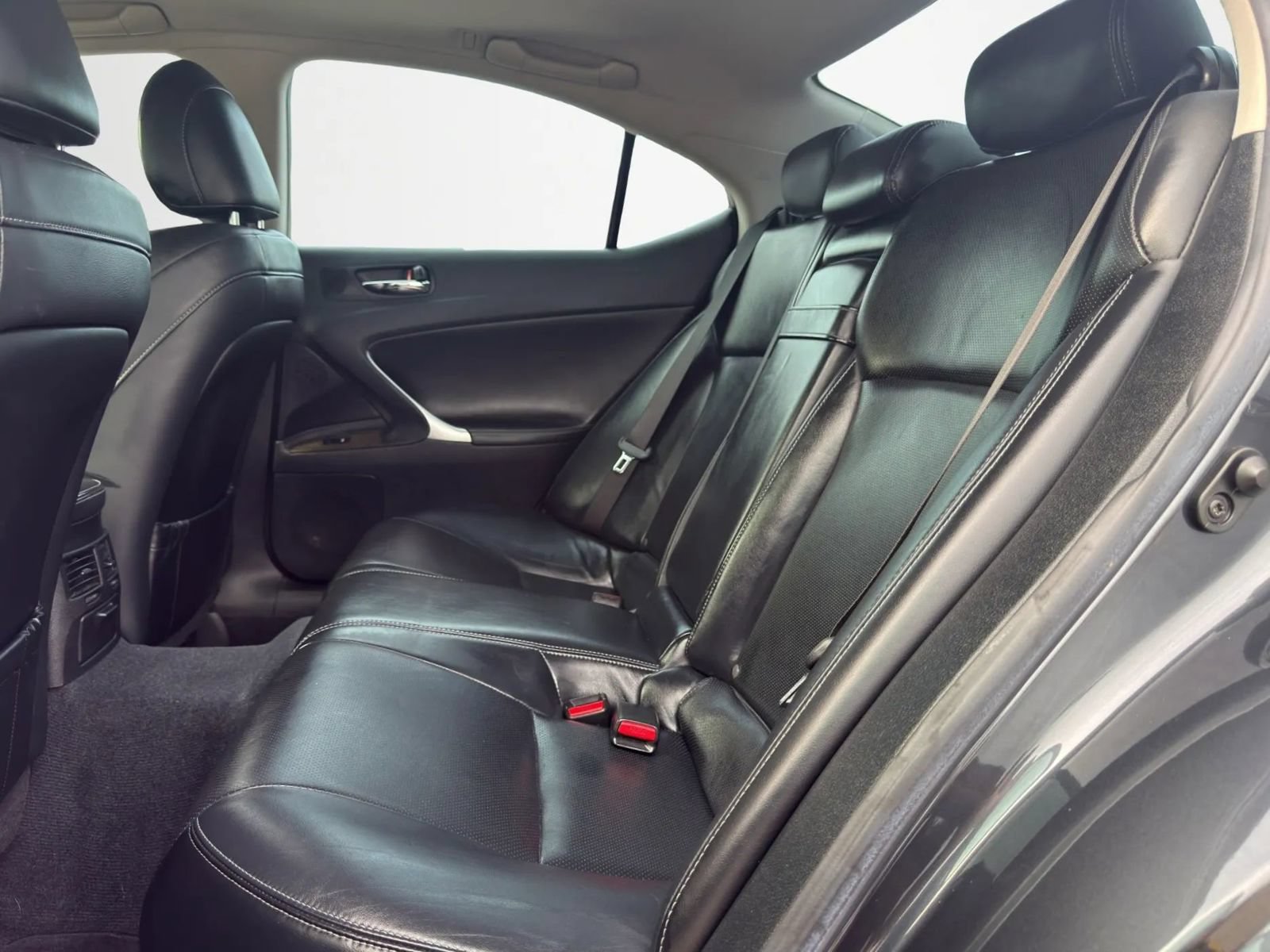 Used 2010 Lexus IS 250 AWD image 27