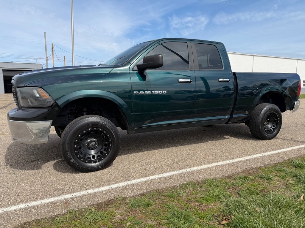 Used 2011 RAM 1500 Classic SLT AWD/4WD image 3