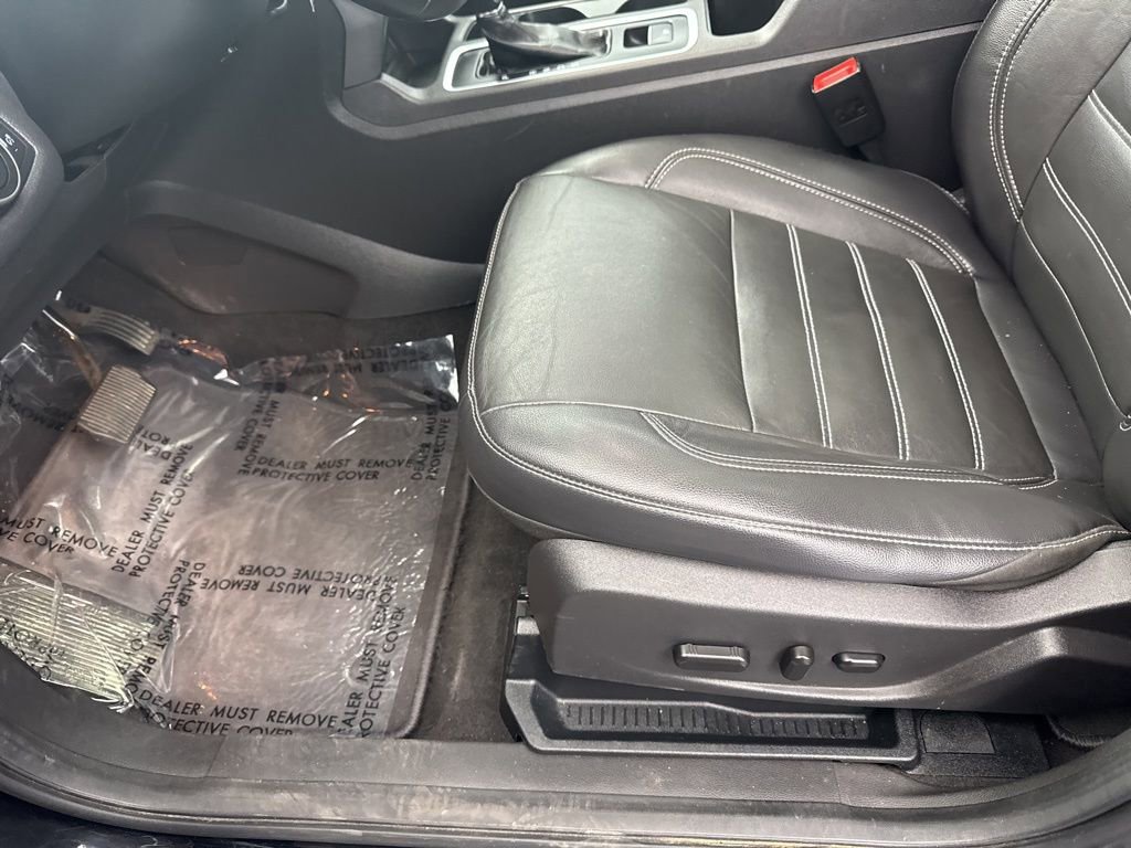 Used 2018 Ford Escape SEL w/ Canadian Touring Package image 29