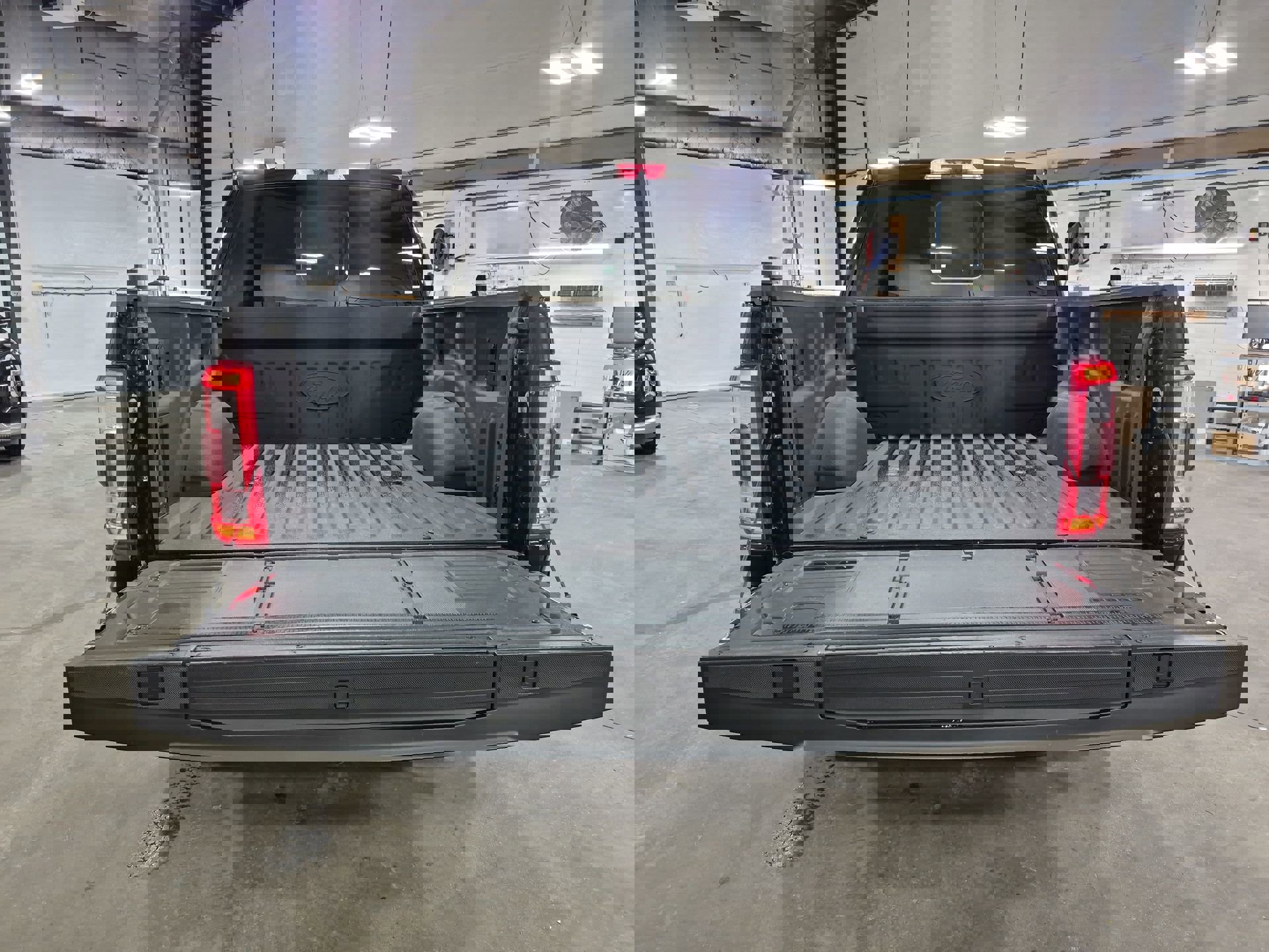 Used 2022 Ford F150 Platinum w/ Equipment Group 701A High image 27