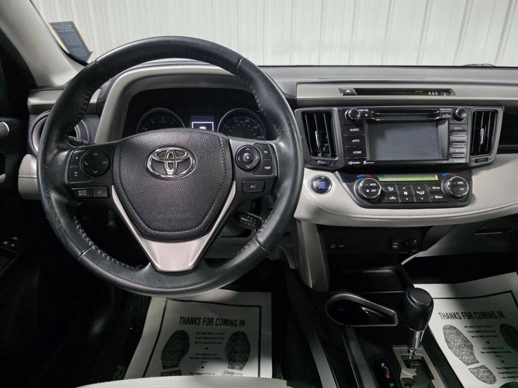 Used 2018 Toyota RAV4 XLE w/ Plus Extra Value Package AWD/4WD image 8