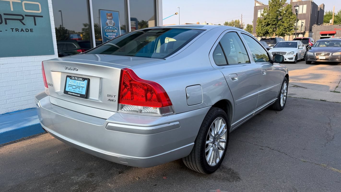 Used 2007 Volvo S60 2.5T AWD/4WD image 2