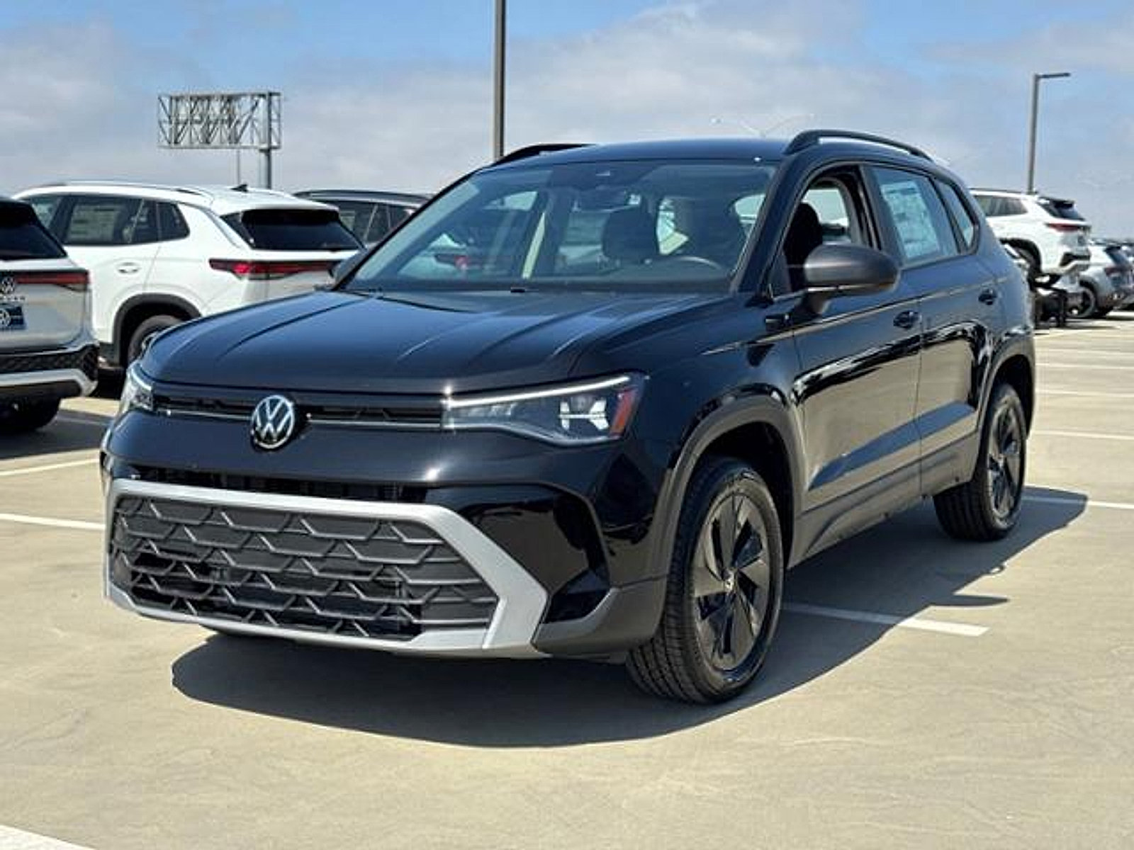 New 2026 Volkswagen Taos S FWD image 4